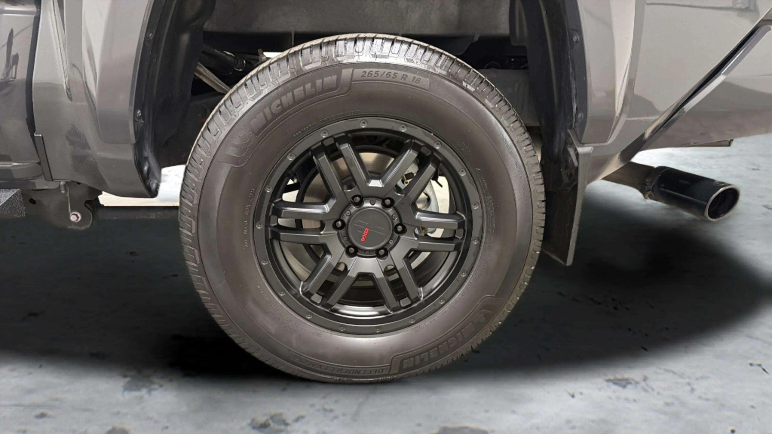 2024 Toyota Tacoma TRD Sport - Photo 16