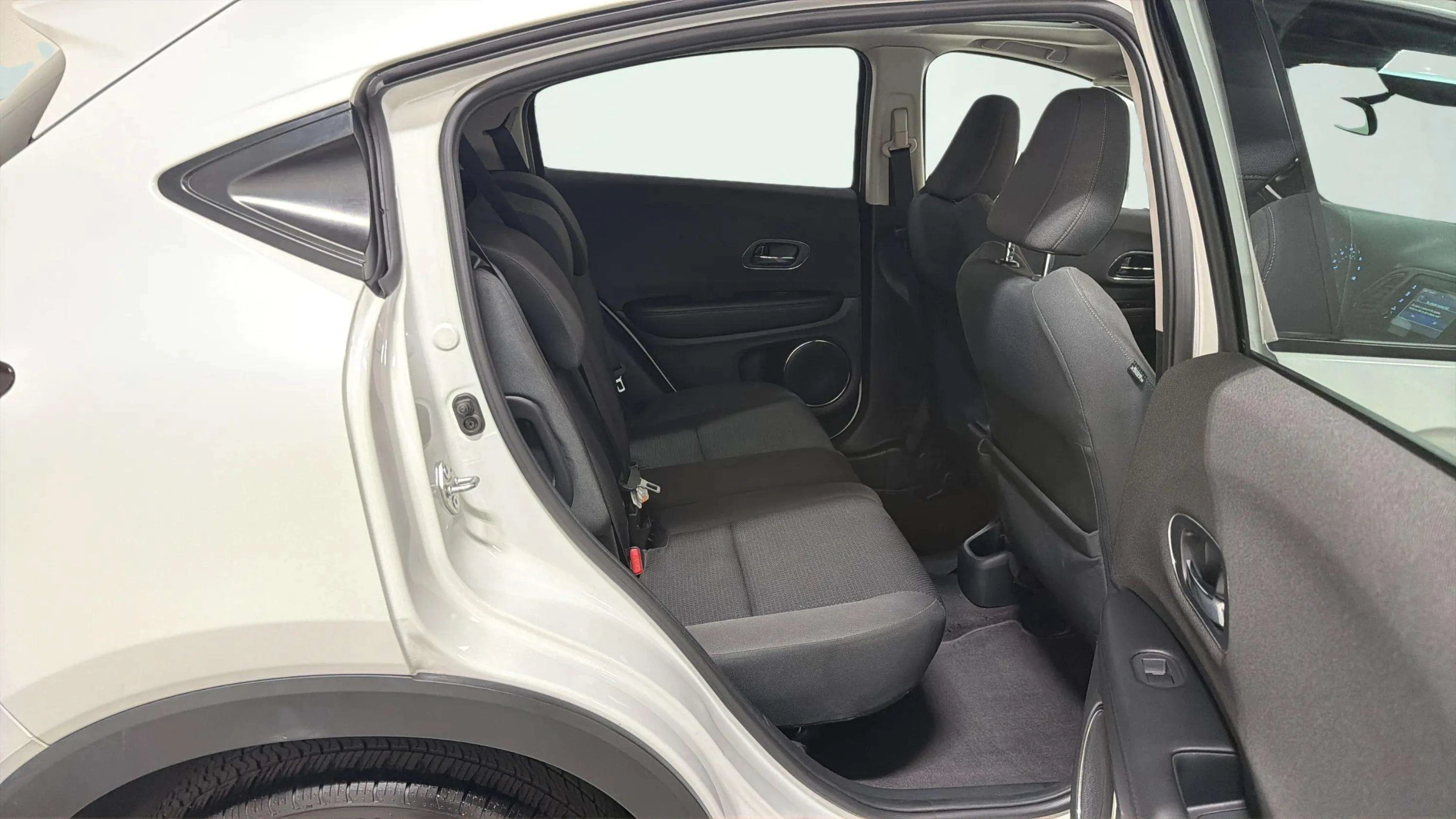 2021 Honda HR-V EX - Photo 45