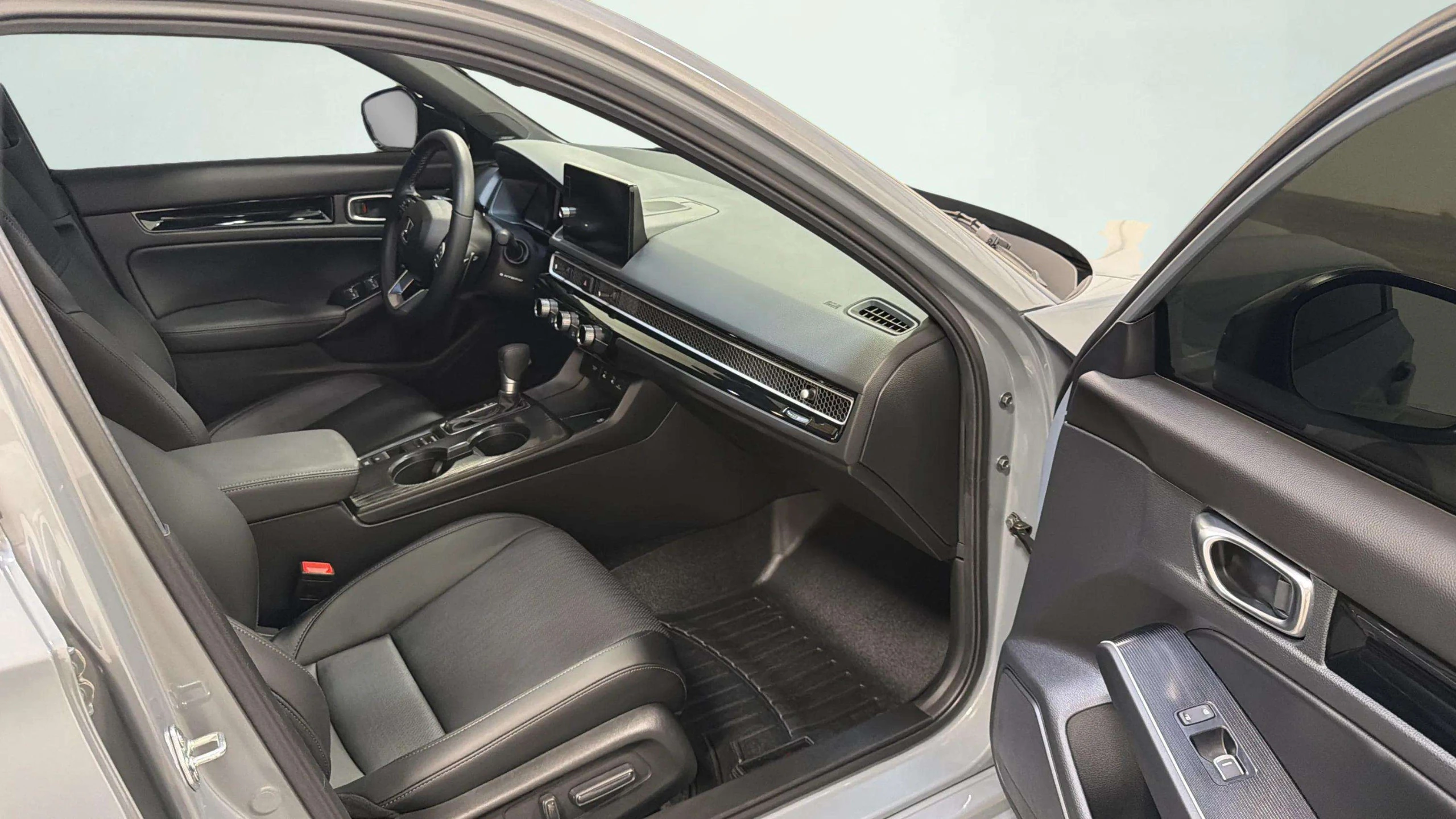 2026 Honda Civic Sport Touring - Photo 25