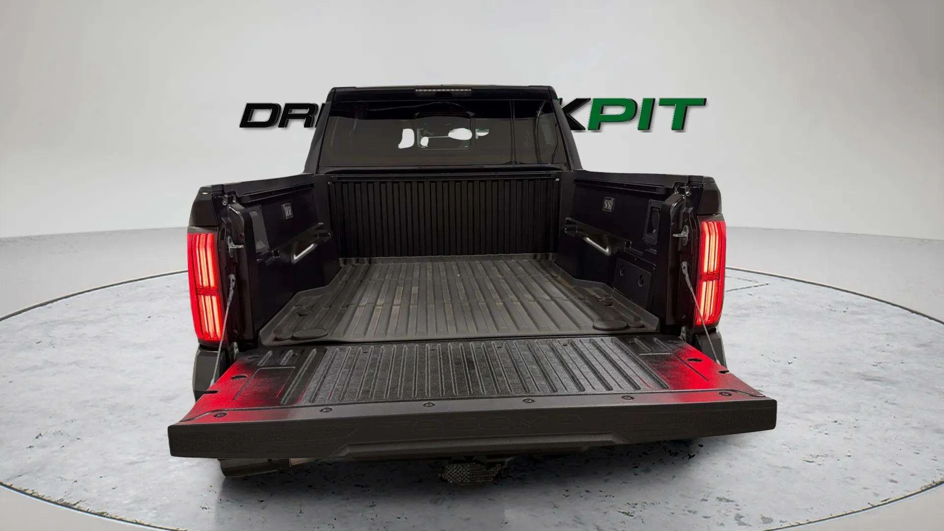 2024 Toyota Tacoma TRD Sport - Photo 11