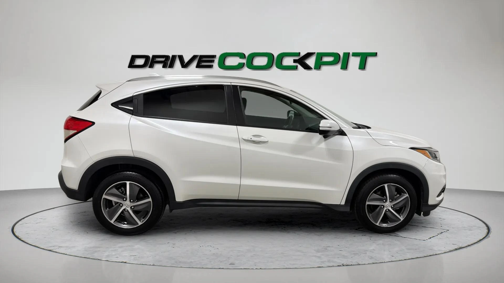 2021 Honda HR-V EX - Photo 8