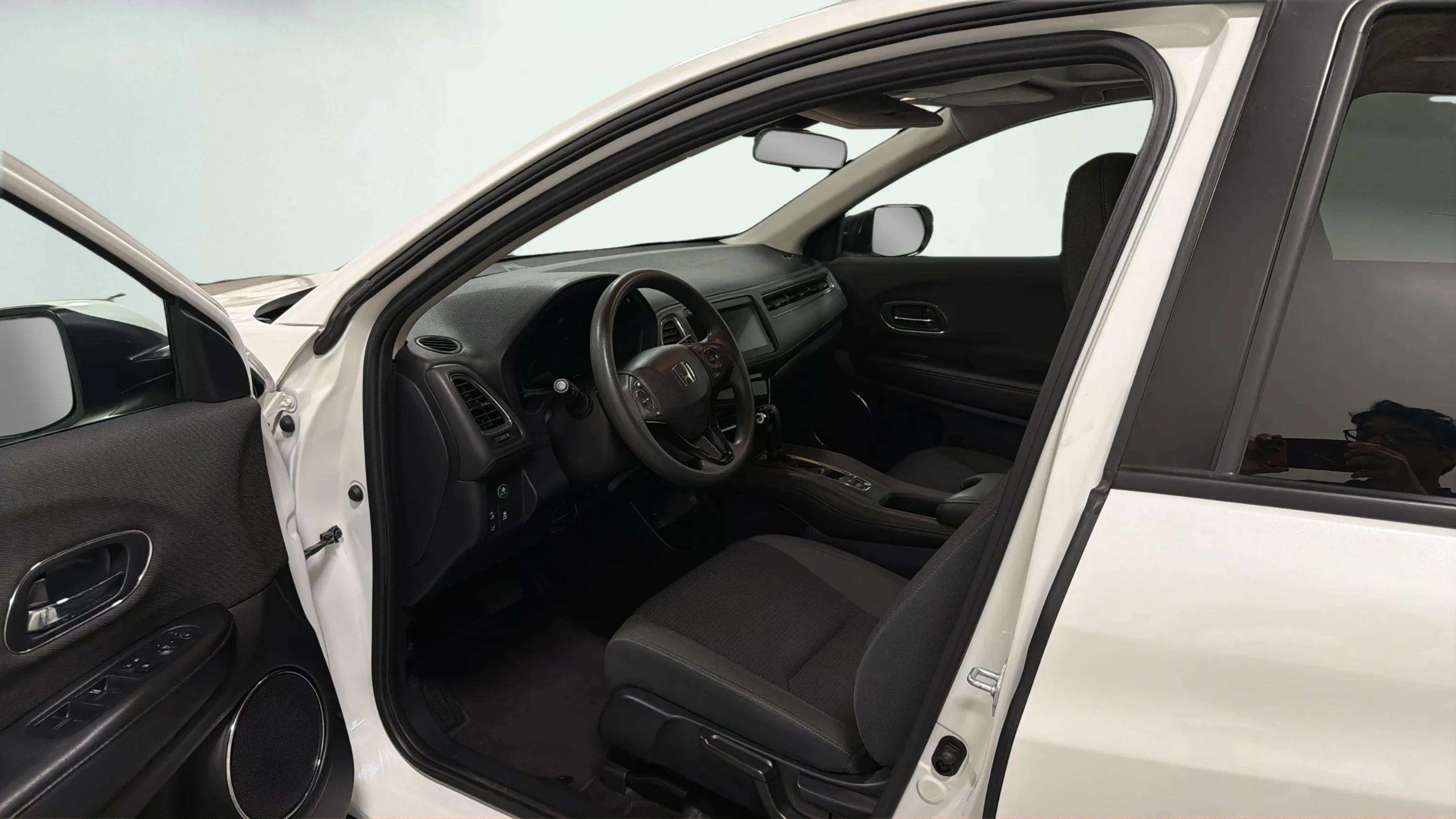 2021 Honda HR-V EX - Photo 40