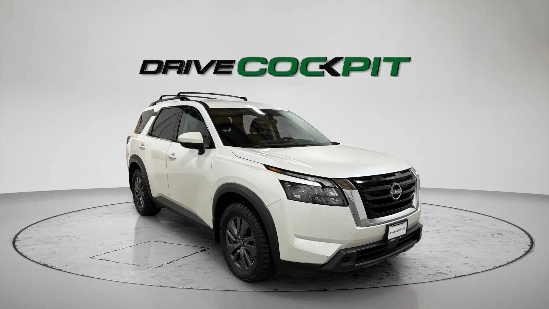 2023 Nissan Pathfinder SV