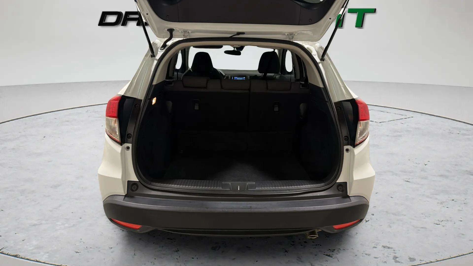 2021 Honda HR-V EX - Photo 9