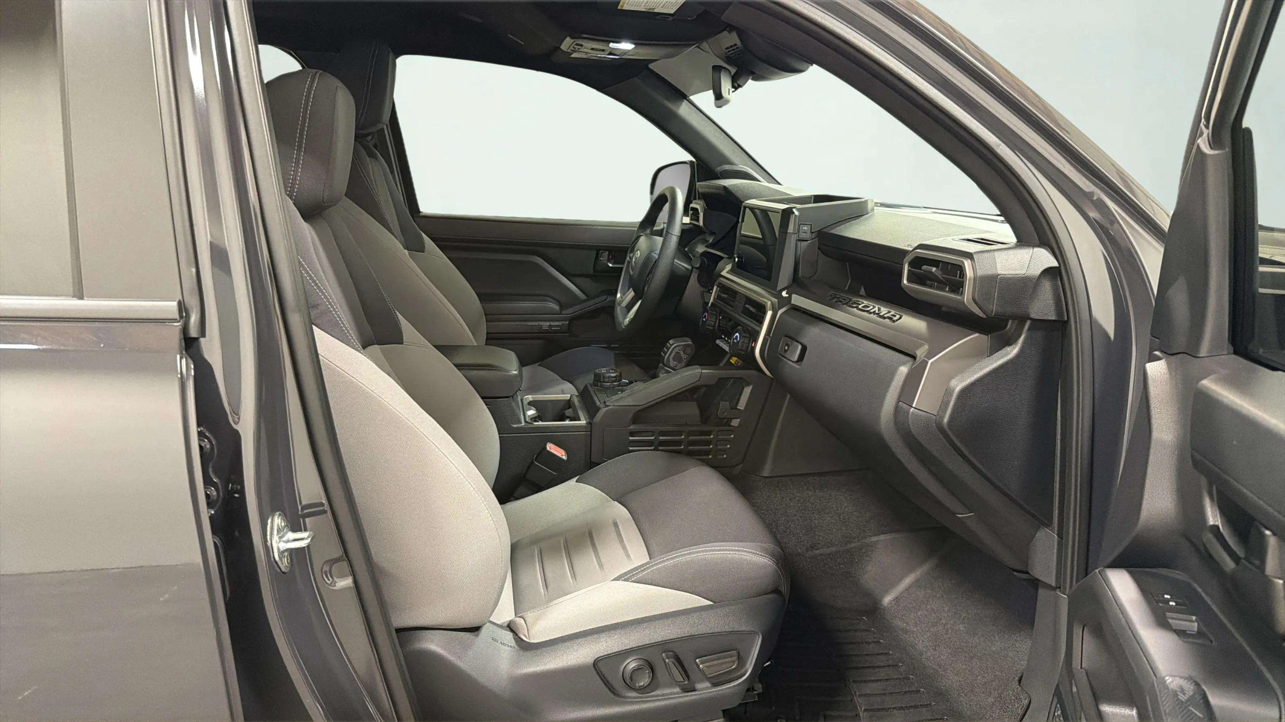 2024 Toyota Tacoma TRD Sport - Photo 42