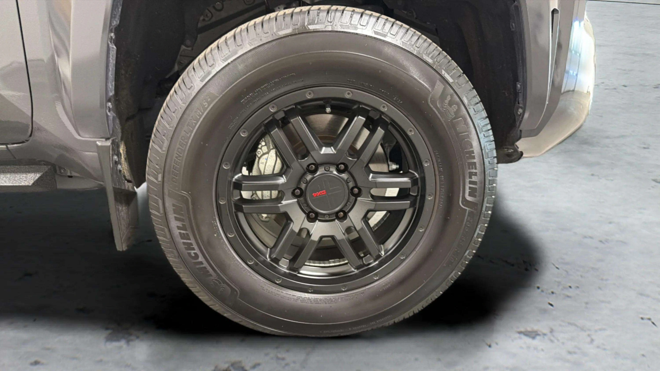 2024 Toyota Tacoma TRD Sport - Photo 13
