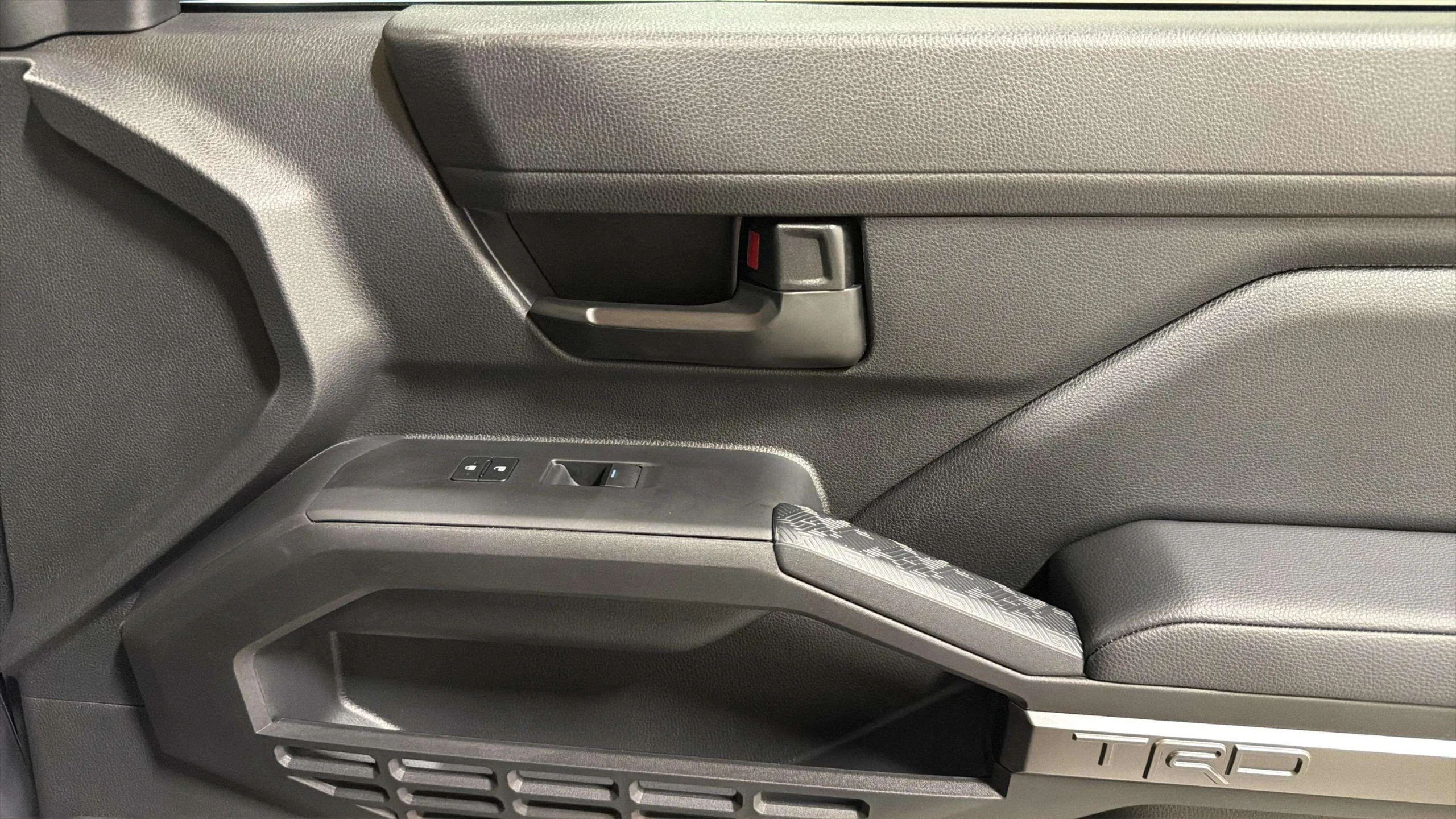 2024 Toyota Tacoma TRD Sport - Photo 34