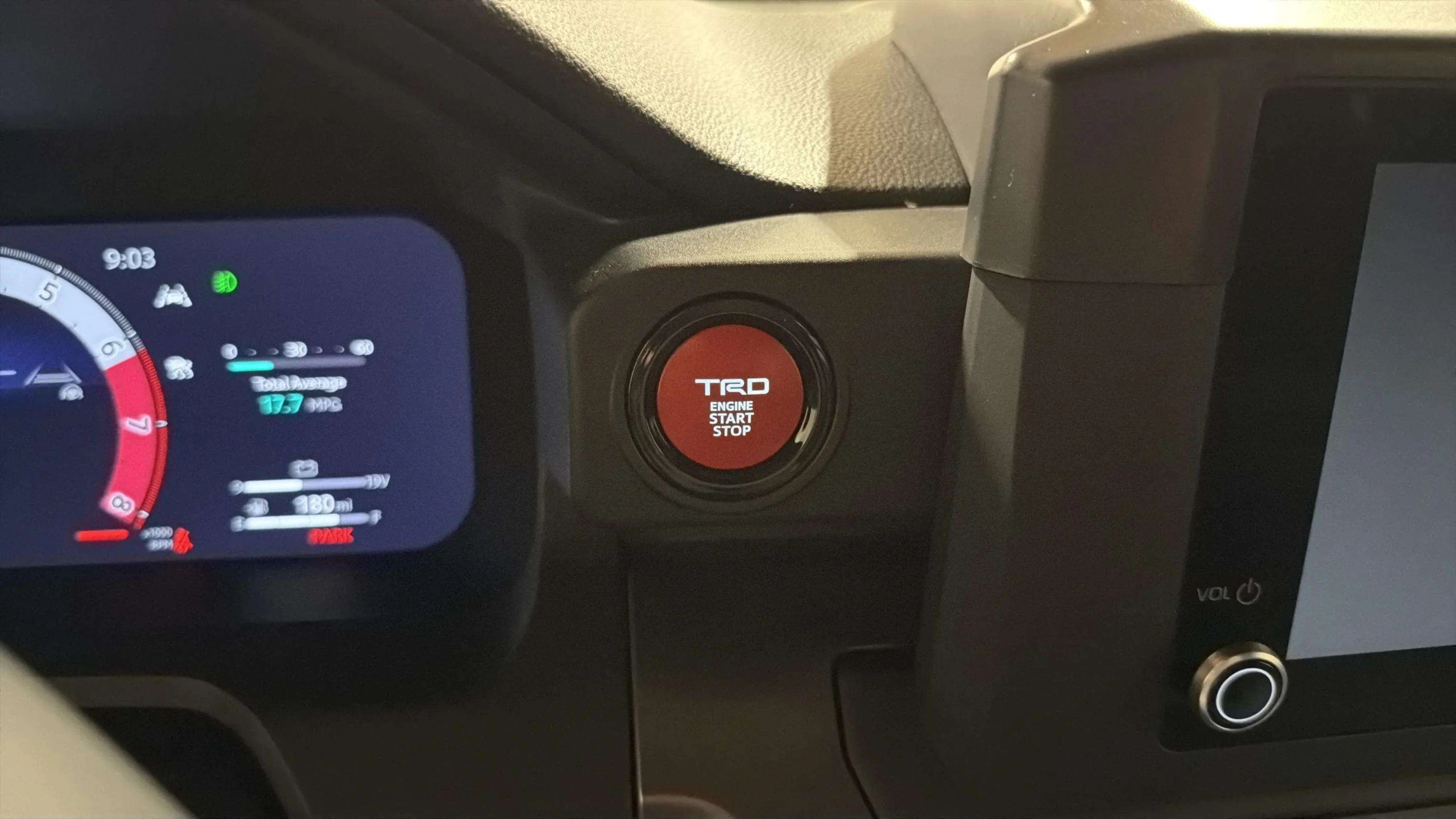 2024 Toyota Tacoma TRD Sport - Photo 30