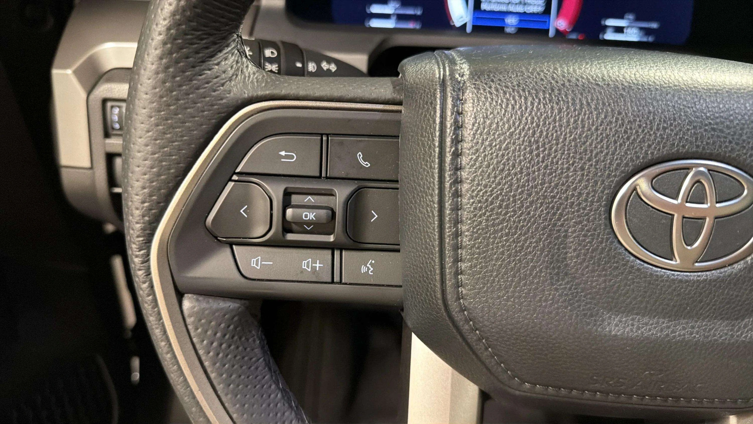 2024 Toyota Tacoma TRD Sport - Photo 35