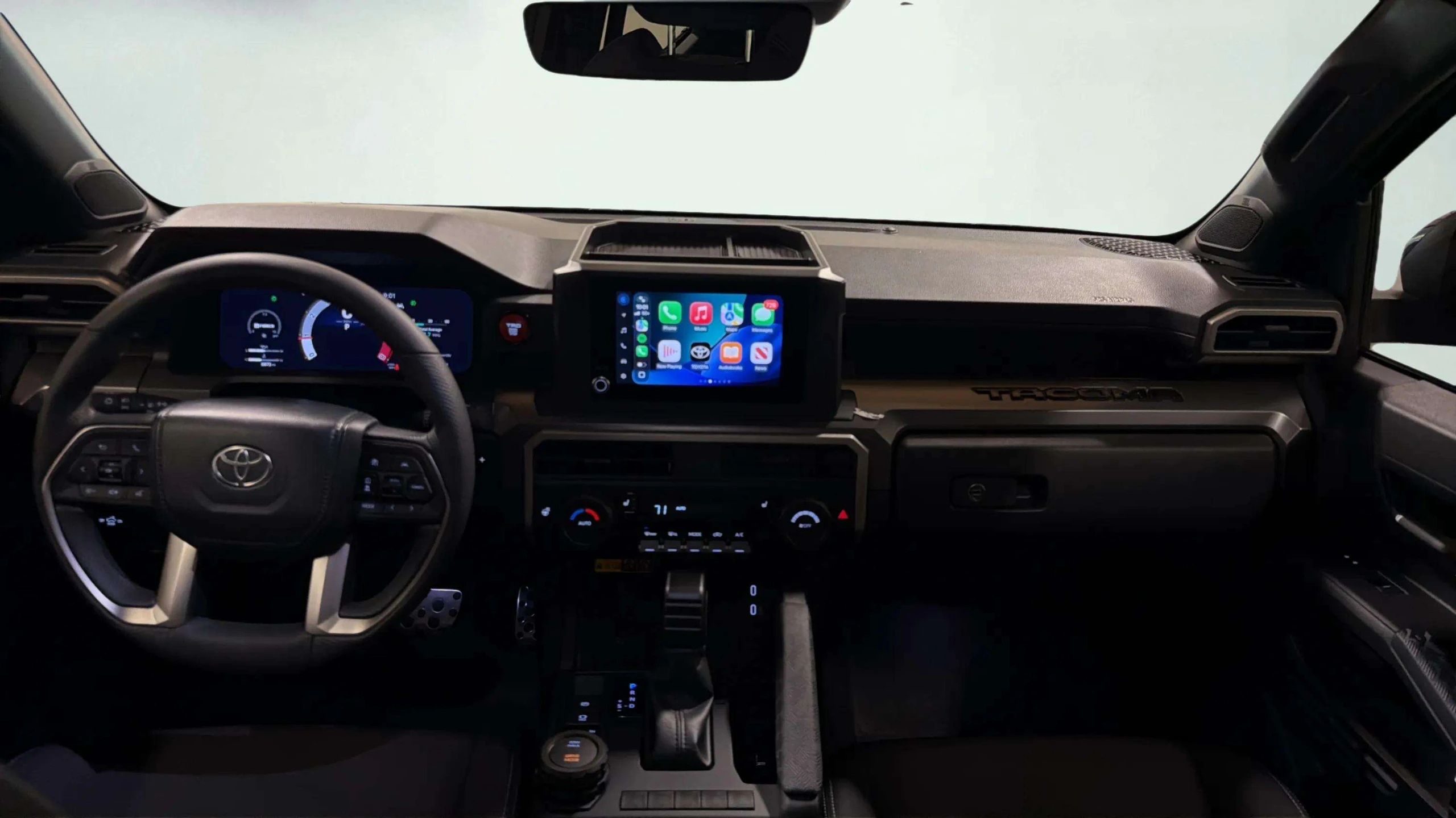 2024 Toyota Tacoma TRD Sport - Photo 38
